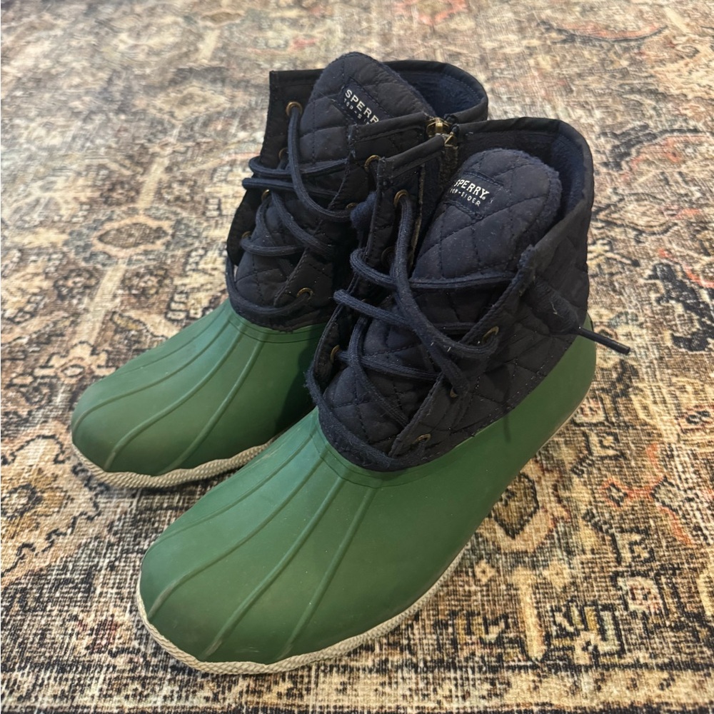 Sperry Womens Green and Navy Duck Boots